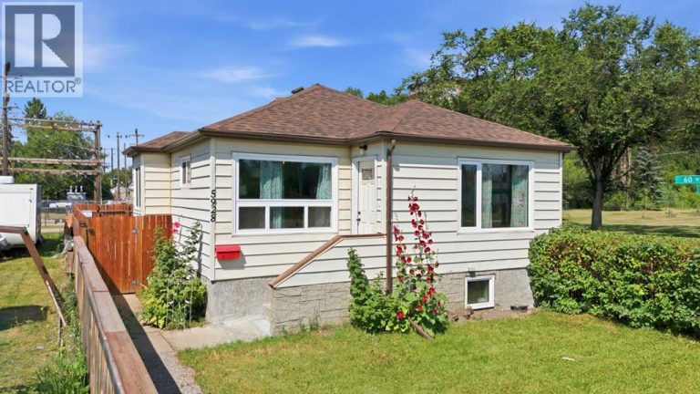 Listing photo – 5928 51 Avenue, Red Deer