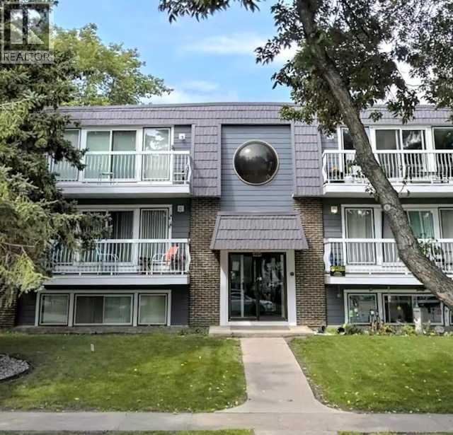 Listing photo – 304, 4814 46 Street, Red Deer