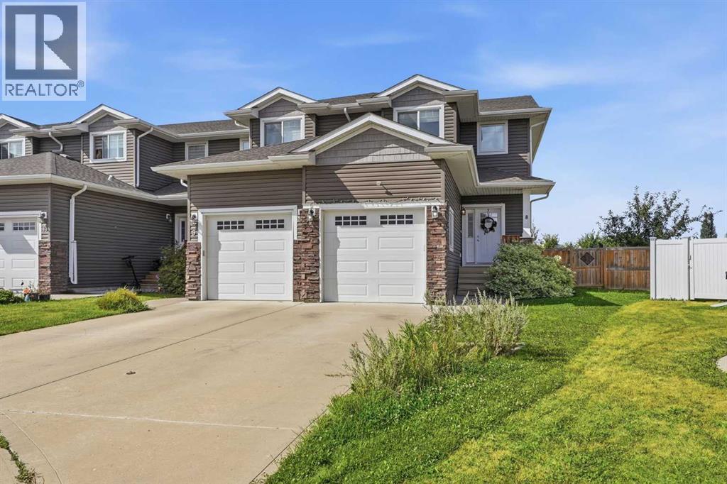 Listing photo – 8 Rowberry Court, Sylvan Lake