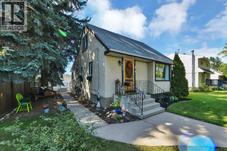 Listing photo – 3622 41 Avenue, Red Deer