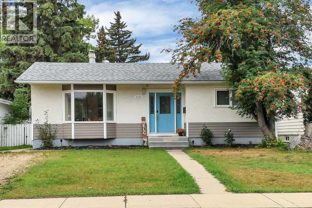 Listing photo – 3318 41 Avenue, Red Deer