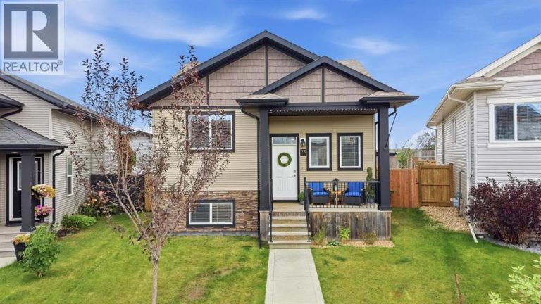 Listing photo – 25 Richfield Crescent, Sylvan Lake