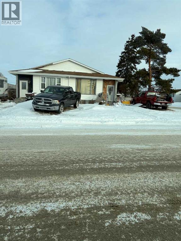 Listing photo – 73 Northey Avenue, Red Deer