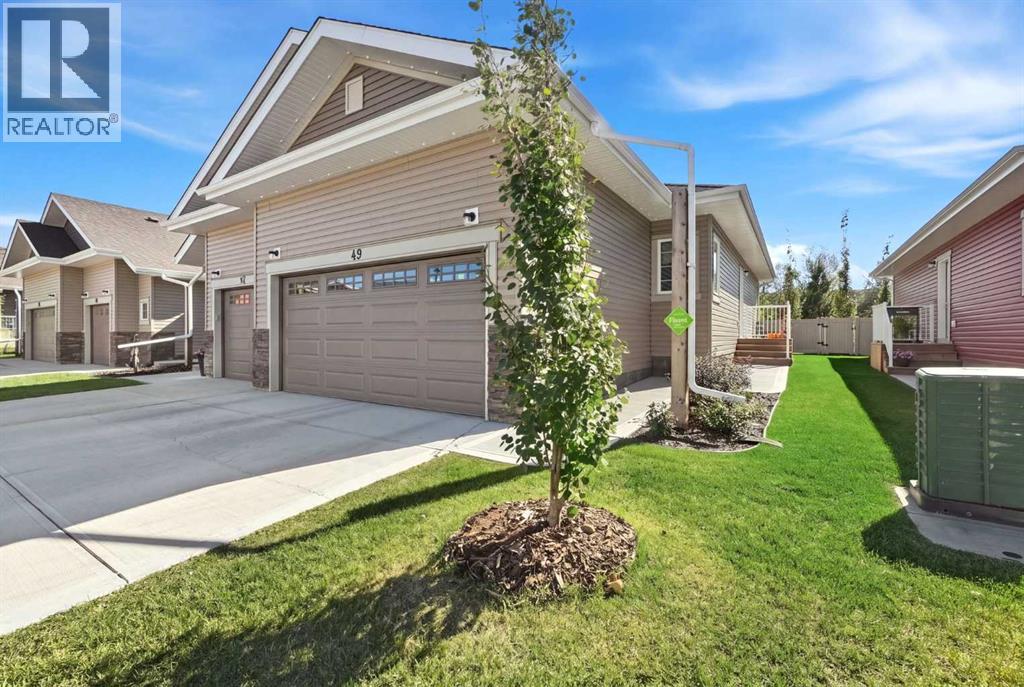 Listing photo – 49 Golden Crescent, Red Deer