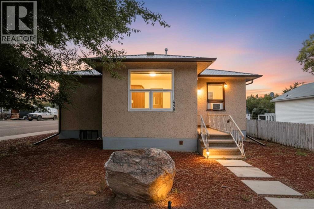 Listing photo – 439 Aberdeen Avenue, Carbon