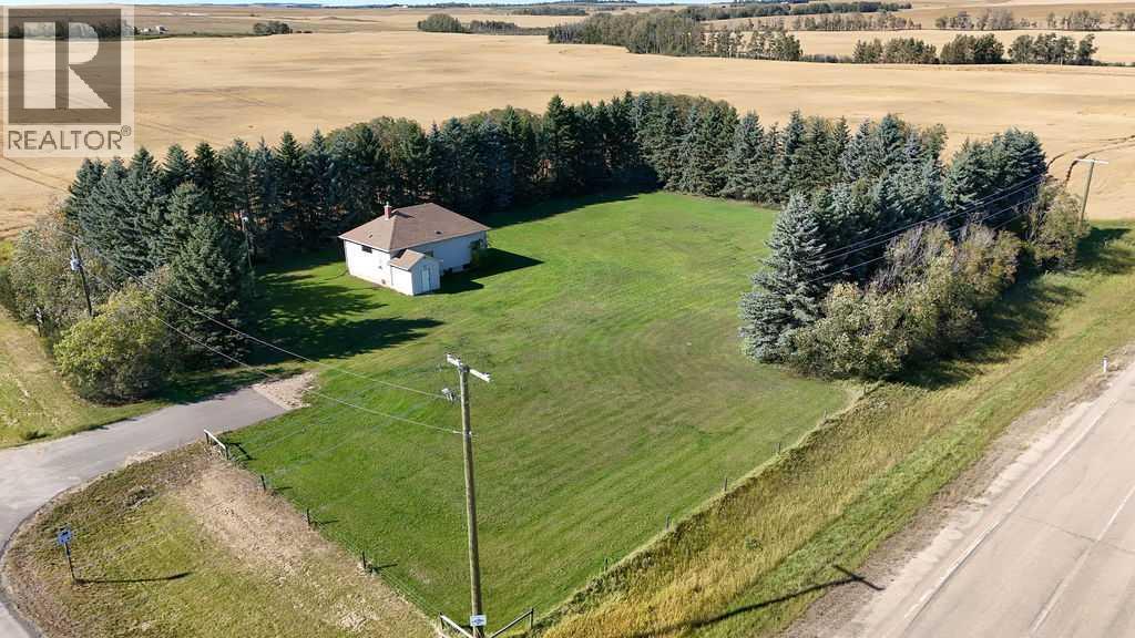 Listing photo – 24302 Township Road 40-0, Rural Lacombe County