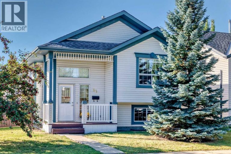 Listing photo – 36 Lister Crescent, Red Deer