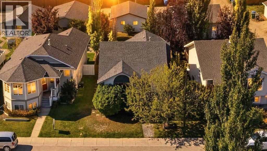 Listing photo – 10 Ladwig Close, Red Deer