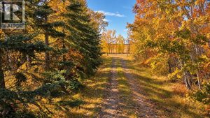 Listing photo – On RR 251, Rural Red Deer County