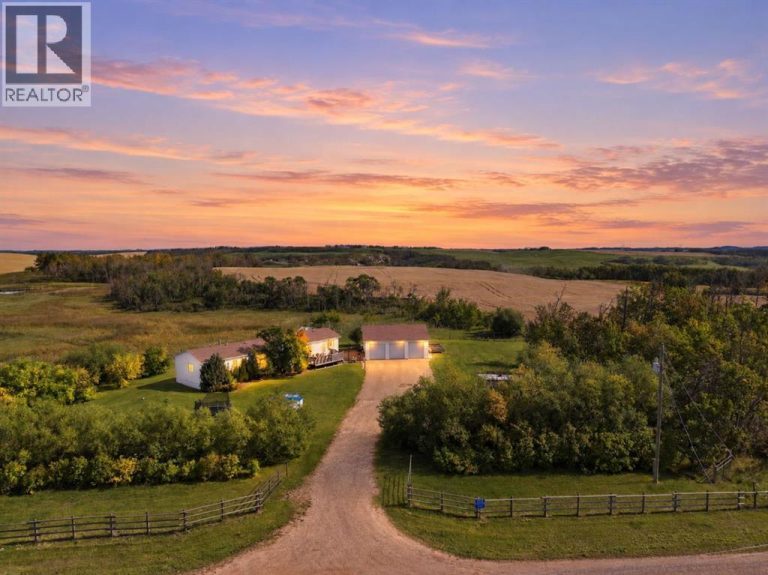Listing photo – 39403 Range Road 222, Rural Lacombe County