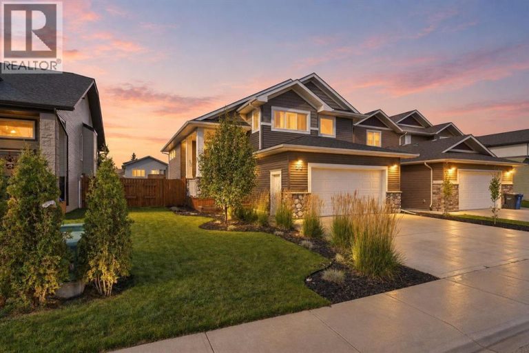 Listing photo – 22 Healey Street, Penhold