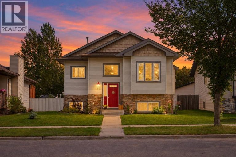 Listing photo – 44 Inglewood Drive, Red Deer