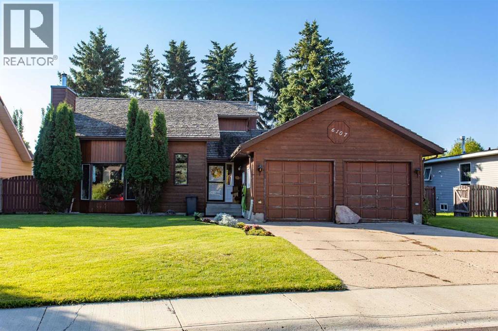 Listing photo – 6107 55 Avenue, Ponoka