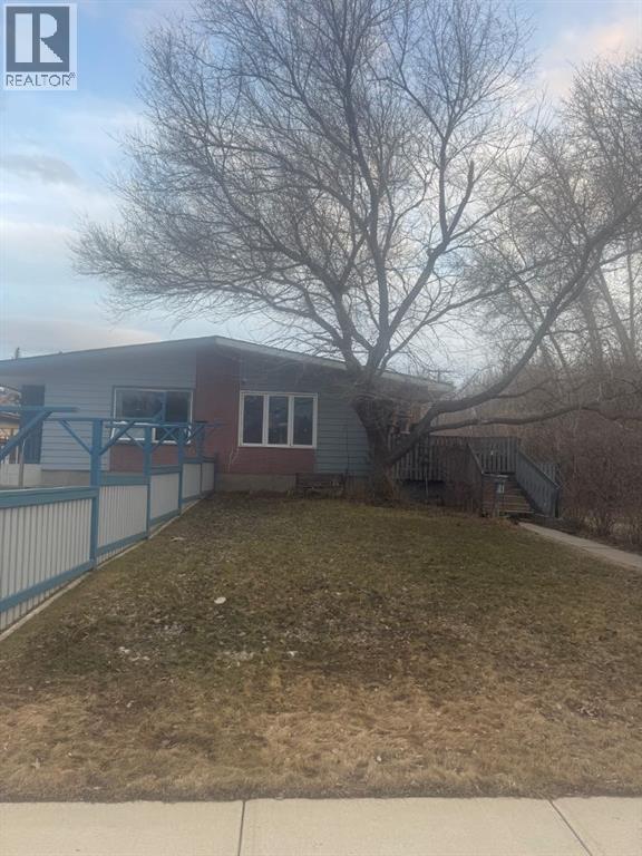 Listing photo – 6035 59 Street, Red Deer