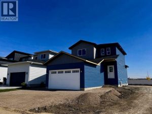 Listing photo – 114 Norseman Close, Penhold
