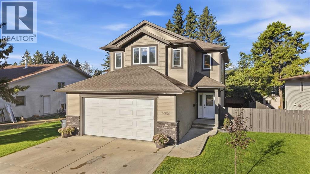 Listing photo – 4906 43 Street, Ponoka
