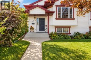 Listing photo – 8 Daines Avenue, Red Deer