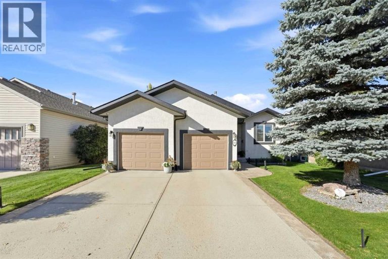 Listing photo – 104 Ackerman Crescent, Red Deer
