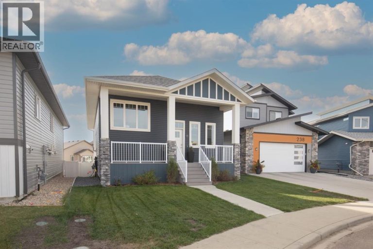 Listing photo – 234 LIVINGSTON Close, Red Deer