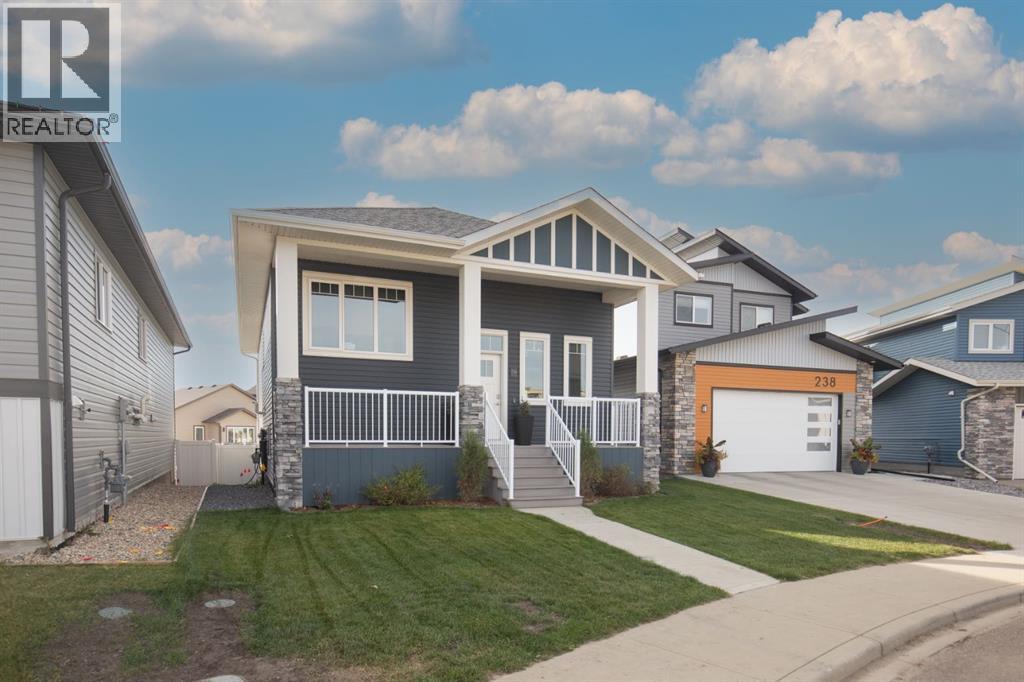 Listing photo – 234 LIVINGSTON Close, Red Deer