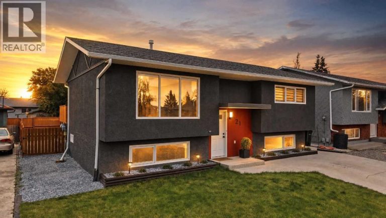 Listing photo – 21 Parkland Drive, Sylvan Lake