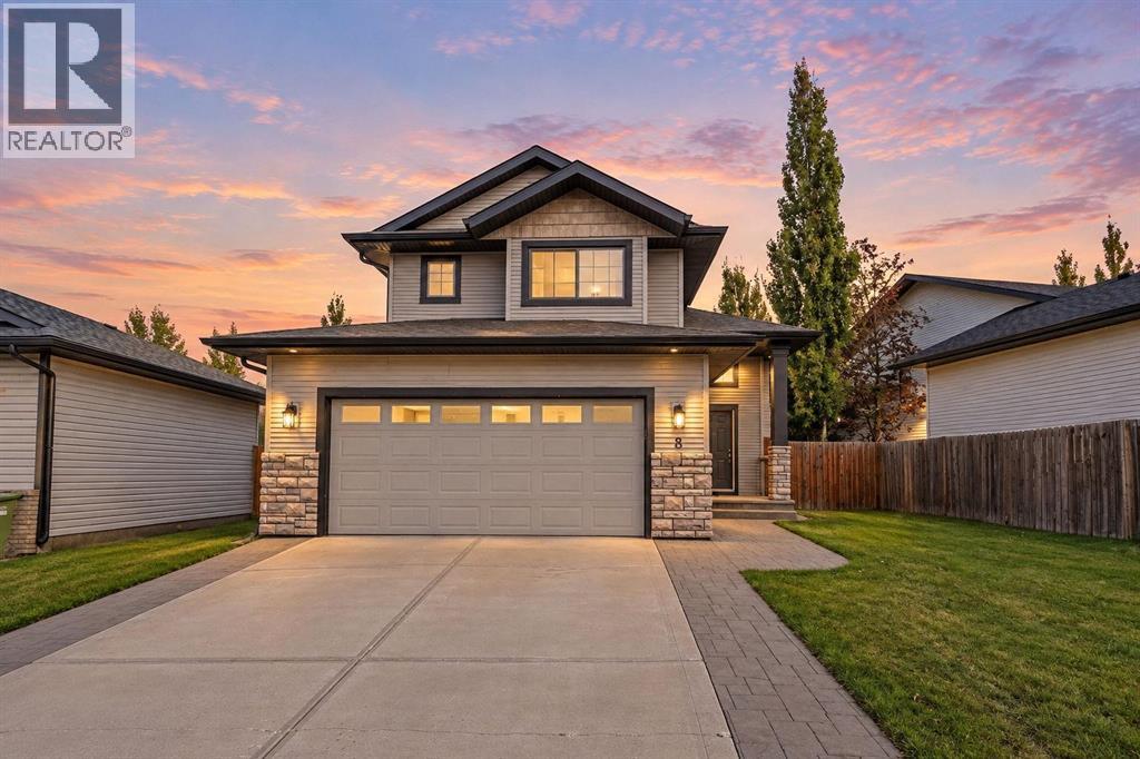 Listing photo – 8 Irving Crescent, Red Deer