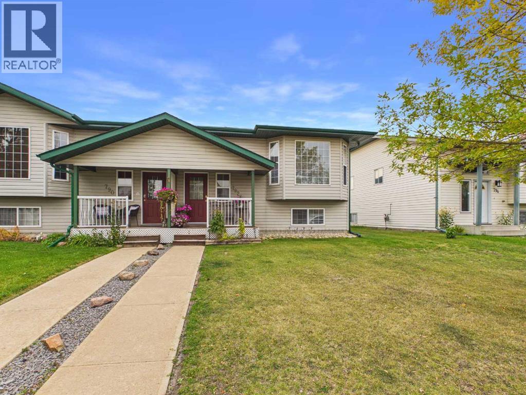 Listing photo – 792 Lancaster Drive, Red Deer
