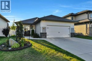 Listing photo – 18 Traynor Close, Red Deer