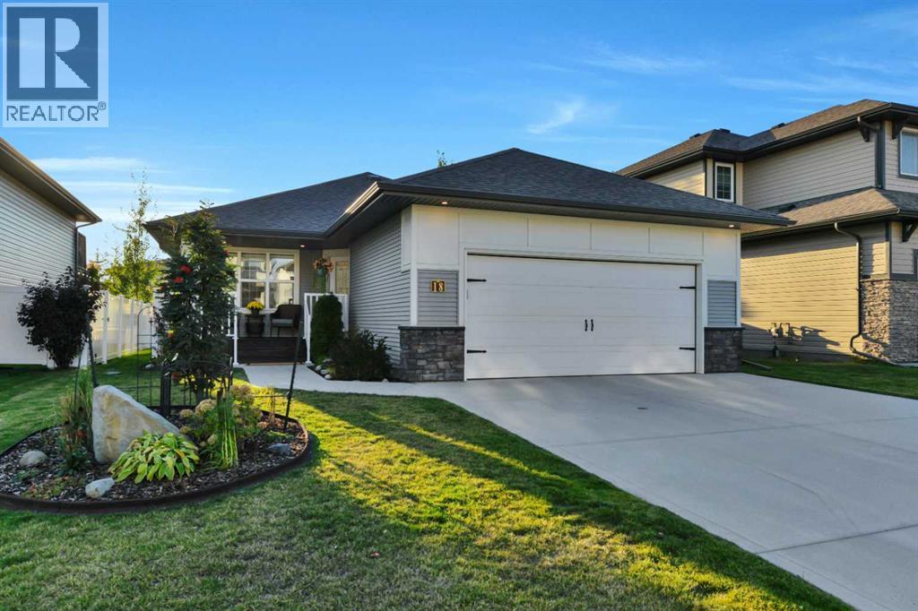 Listing photo – 18 Traynor Close, Red Deer