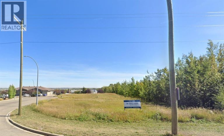 Listing photo – 130 Pelican Place, Sylvan Lake