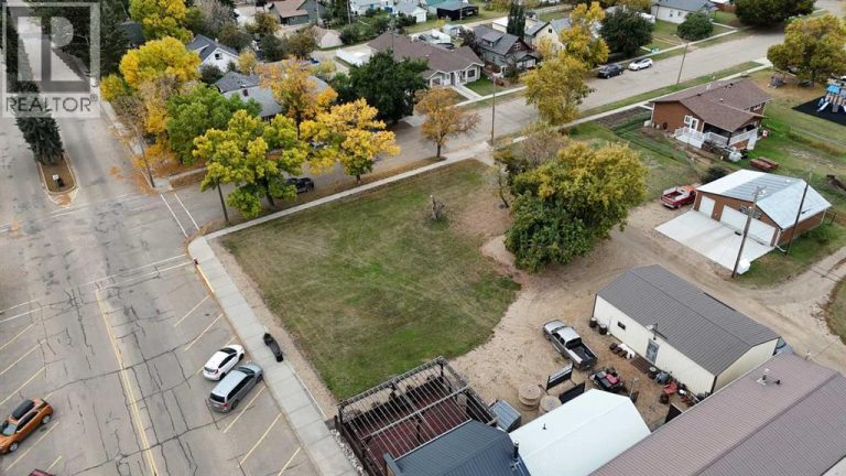 Listing photo – 4906 50 Street, Bashaw