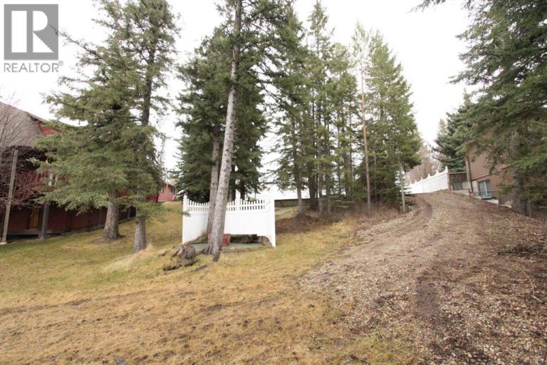 Listing photo – 5408 60 Street, Rocky Mountain House
