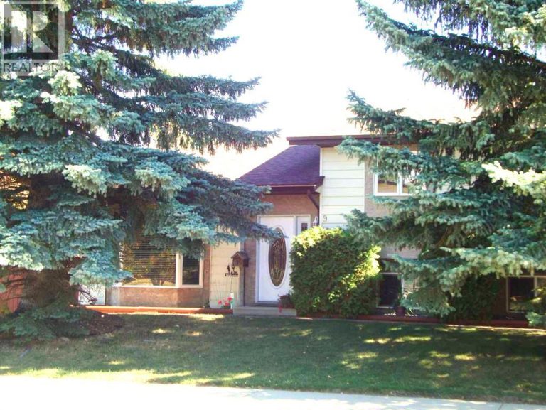 Listing photo – 9 Ray Avenue, Red Deer