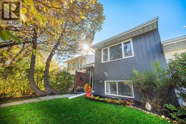 Listing photo – 28 Whiteside Crescent, Red Deer