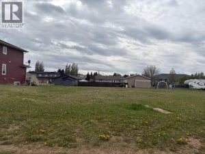 Listing photo – 4424 51 Avenue, Hardisty