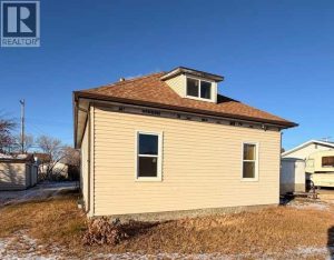 Listing photo – 4832 49 Street, Hardisty