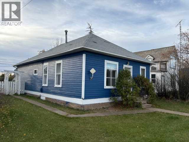 4919 49 Street, Hardisty