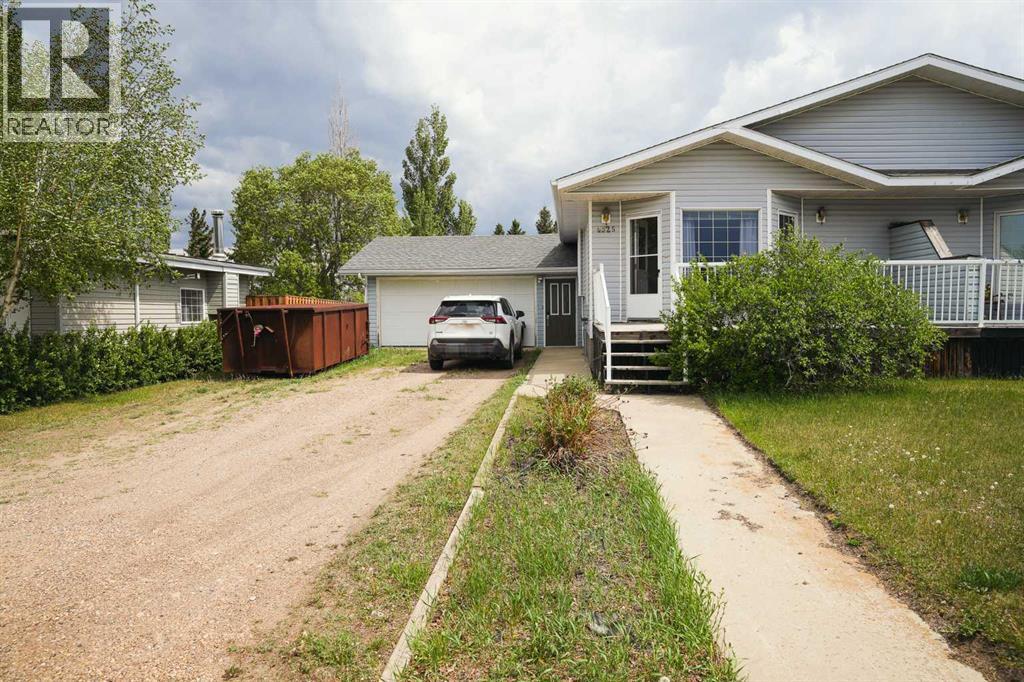 Listing photo – 4525 49 Avenue, Hardisty