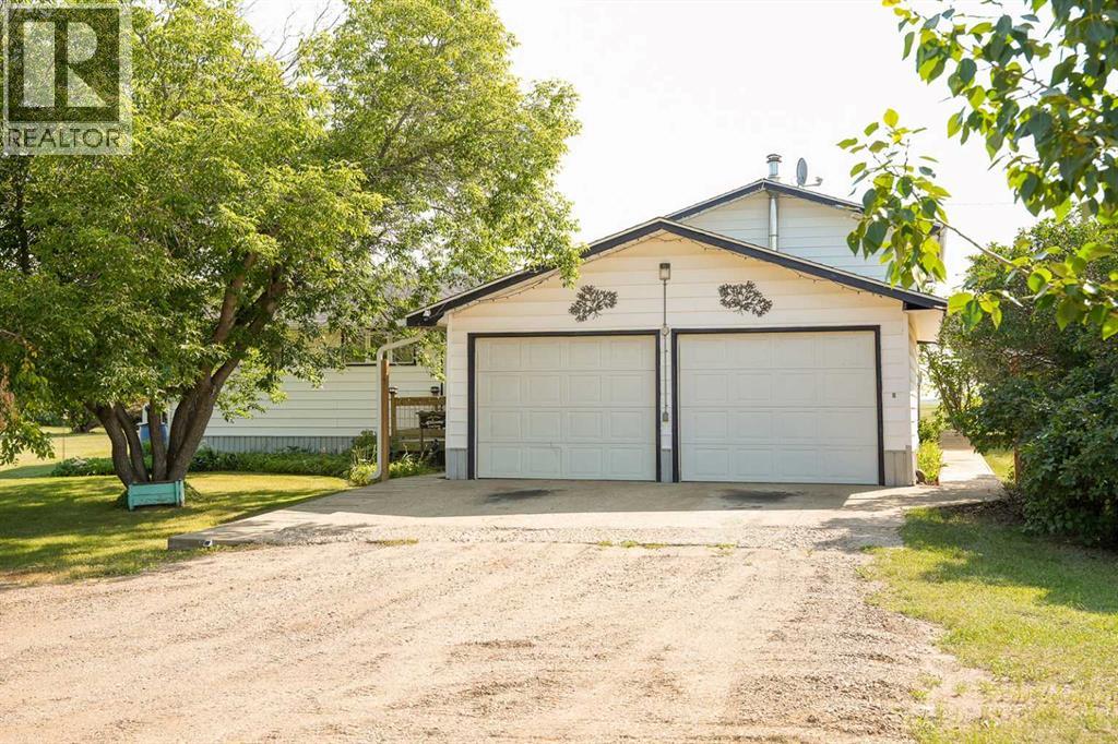 Listing photo – 43081 Rng Rd 95A, Hardisty