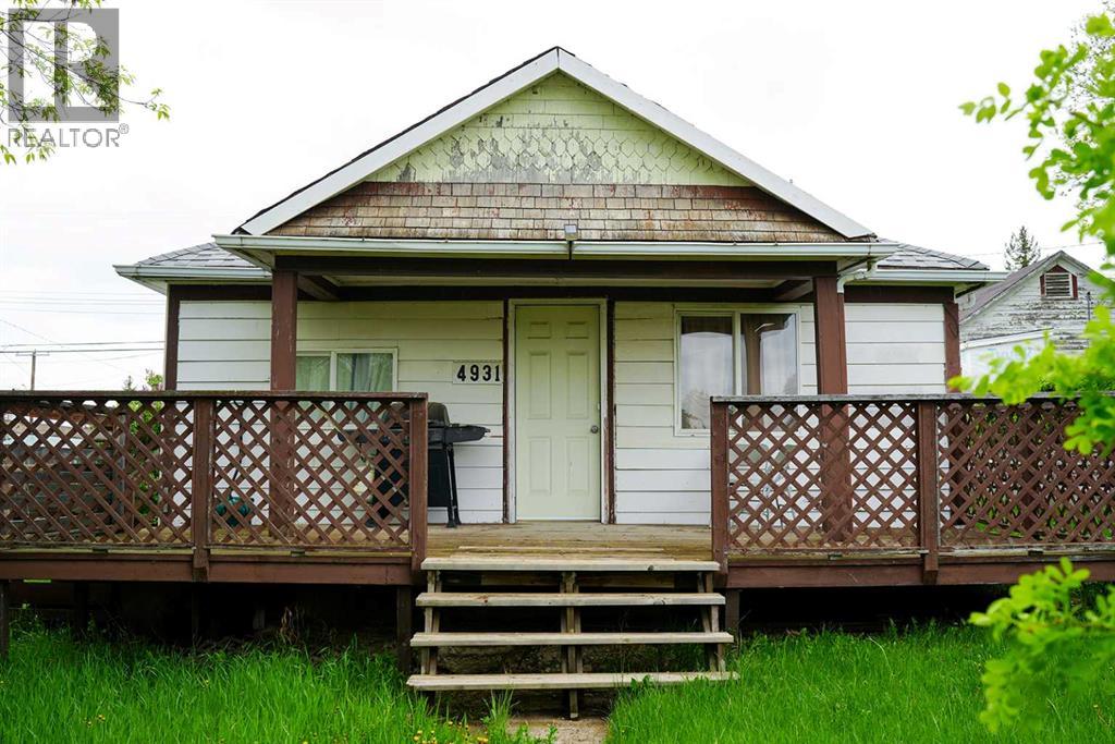 Listing photo – 4931 49 Street, Hardisty