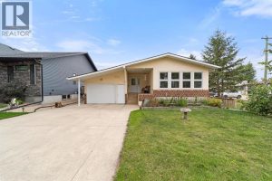 Listing photo – 5012 53 Street, Stettler