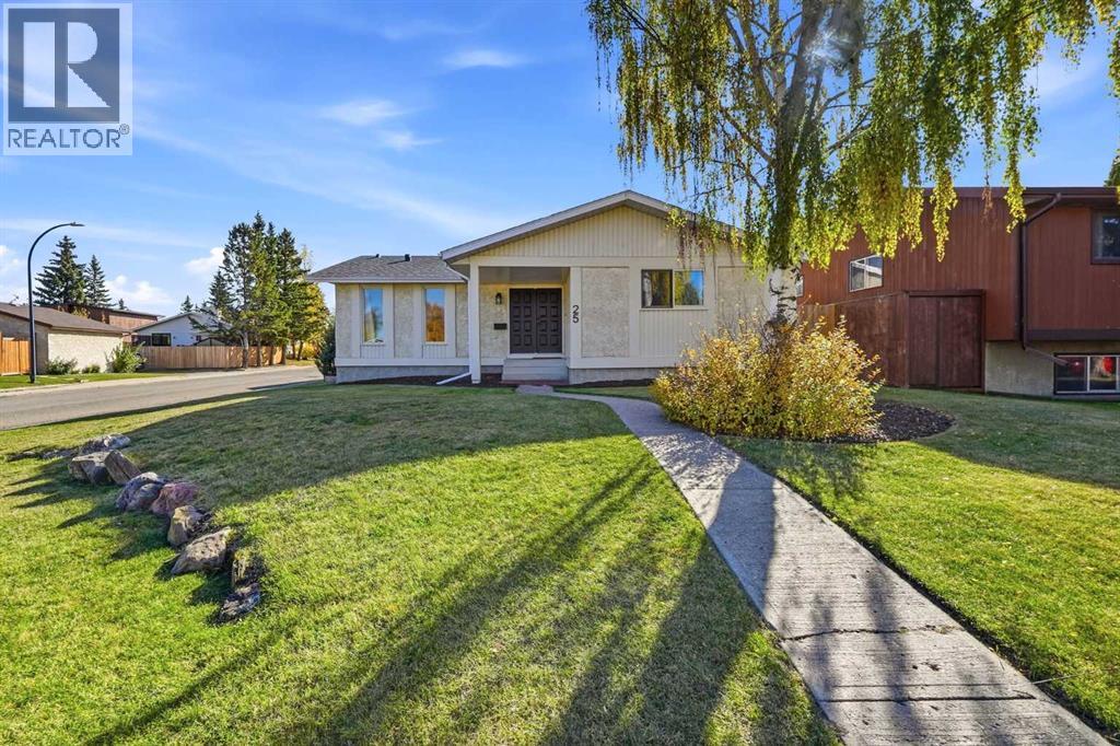 Listing photo – 25 Clark Crescent, Red Deer