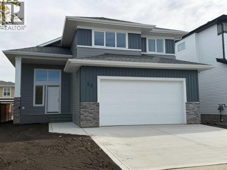 Listing photo – 25 Thatcher Avenue, Red Deer