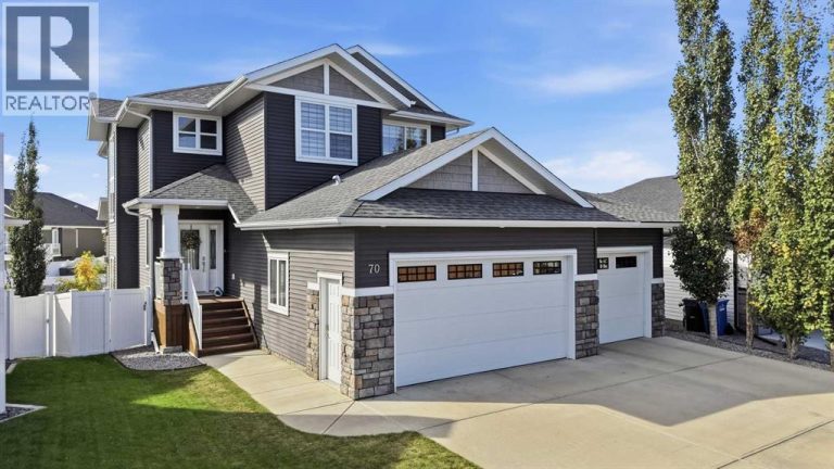 Listing photo – 70 Mitchell Crescent, Blackfalds