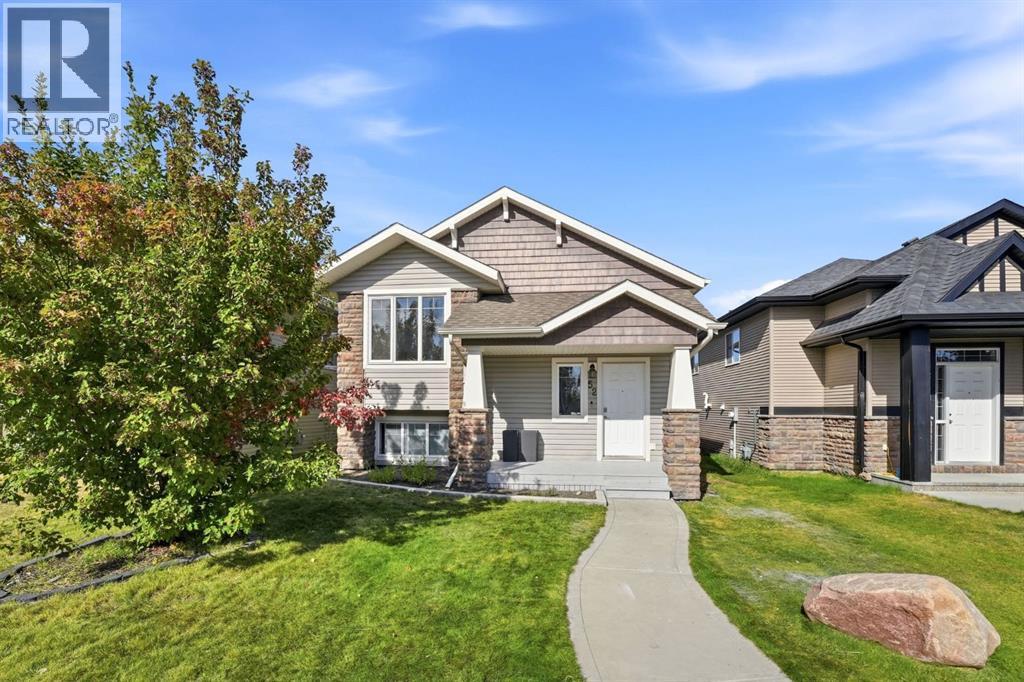 Listing photo – 52 Castella Crescent, Red Deer