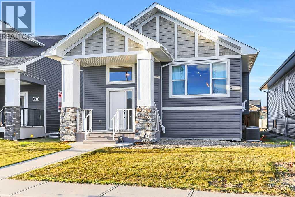 Listing photo – 227 Livingston Close, Red Deer