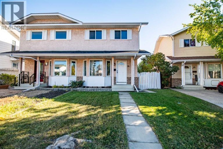 Listing photo – 33 Kirsch Close, Red Deer