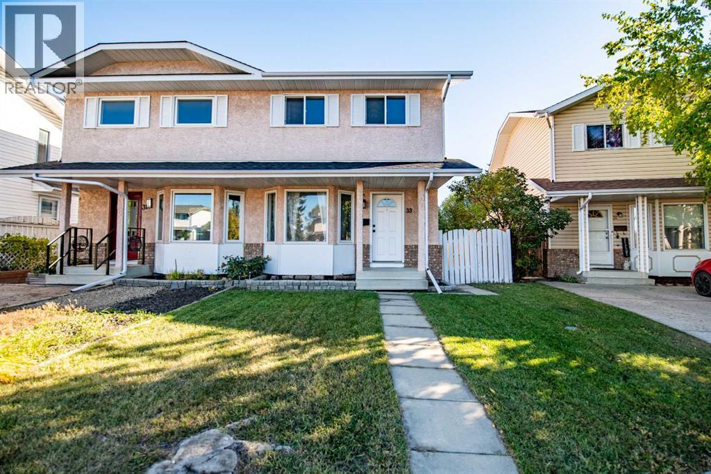 Listing photo – 33 Kirsch Close, Red Deer