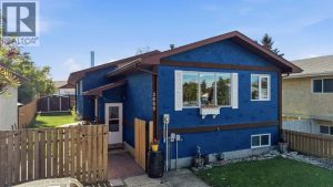 Listing photo – 3809 52 Avenue, Ponoka