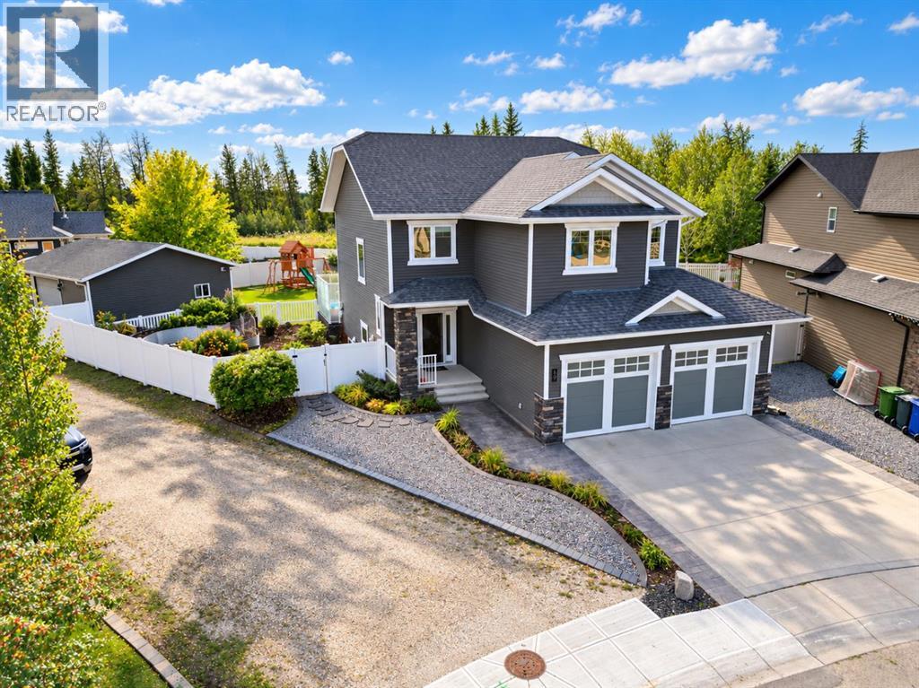 Listing photo – 69 Connaught Crescent, Red Deer